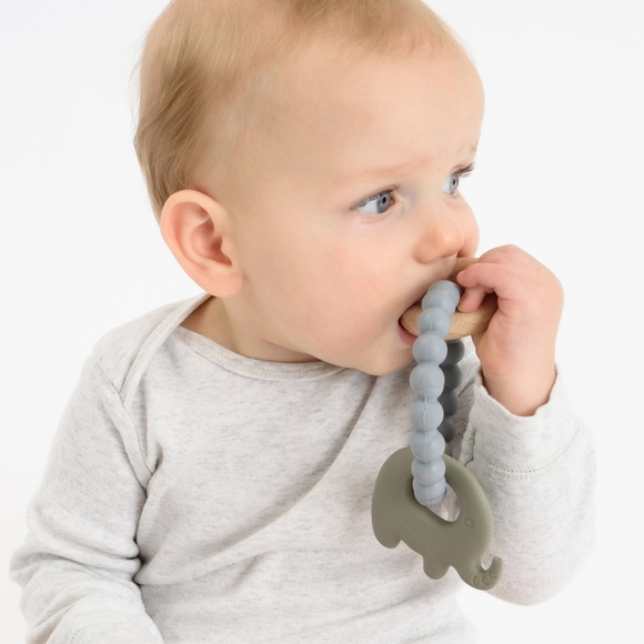 🐘Silicone & Wood Elephant Teether🐘 - Picture 4 of 4